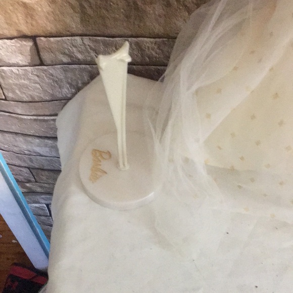 Barbie as Empress Sissy 1996 - Picture 6 of 8